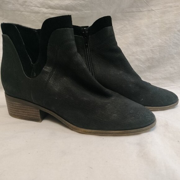 Lucky Brand Lelah Leather Bootie - Picture 11 of 15
